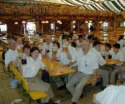 Comida en la carpa oficial